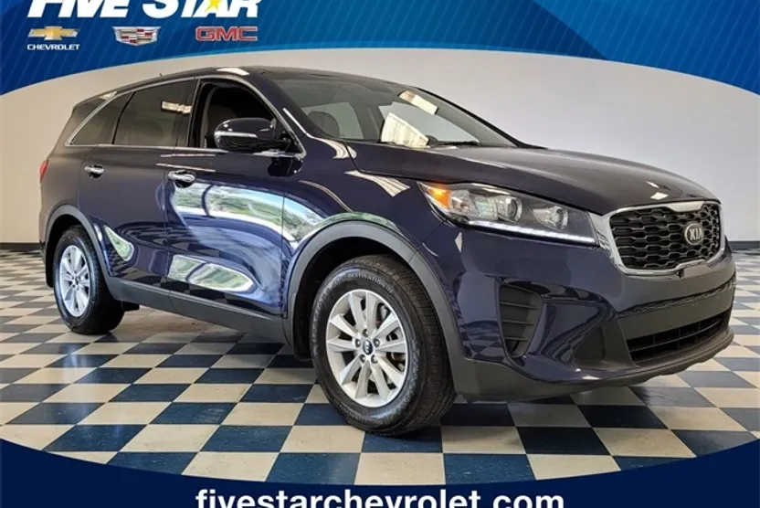 2020 Kia Sorento LX photo 1