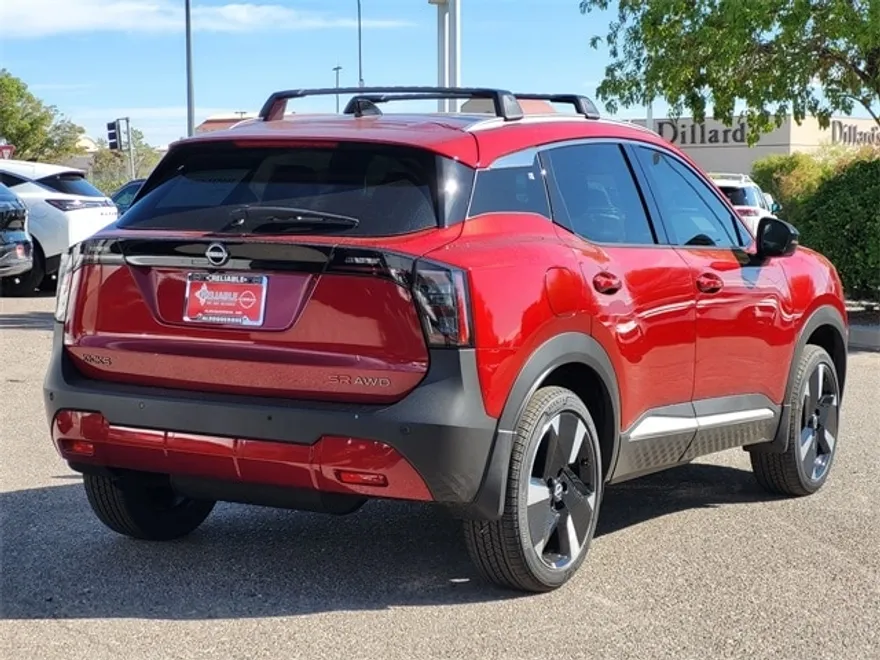 2026 Nissan Kicks SR photo 1