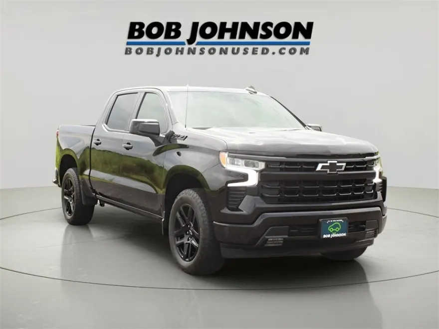 2023 Chevrolet Silverado 1500 RST photo 1