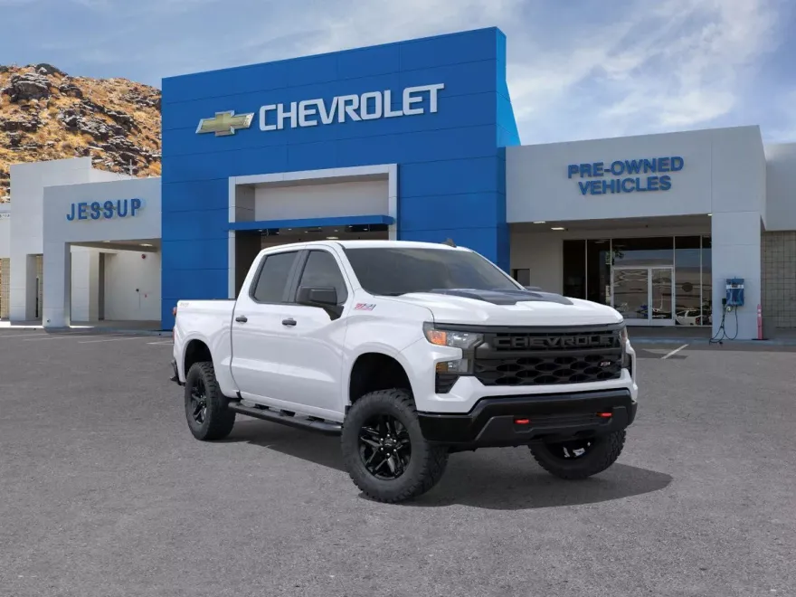 2026 Chevrolet Silverado 1500 Custom Trail Boss photo 1
