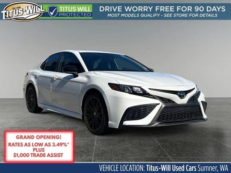 2023 Toyota Camry SE Nightshade Edition photo 1