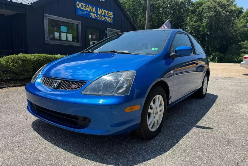 2003 Honda Civic Si Hatchback photo 1