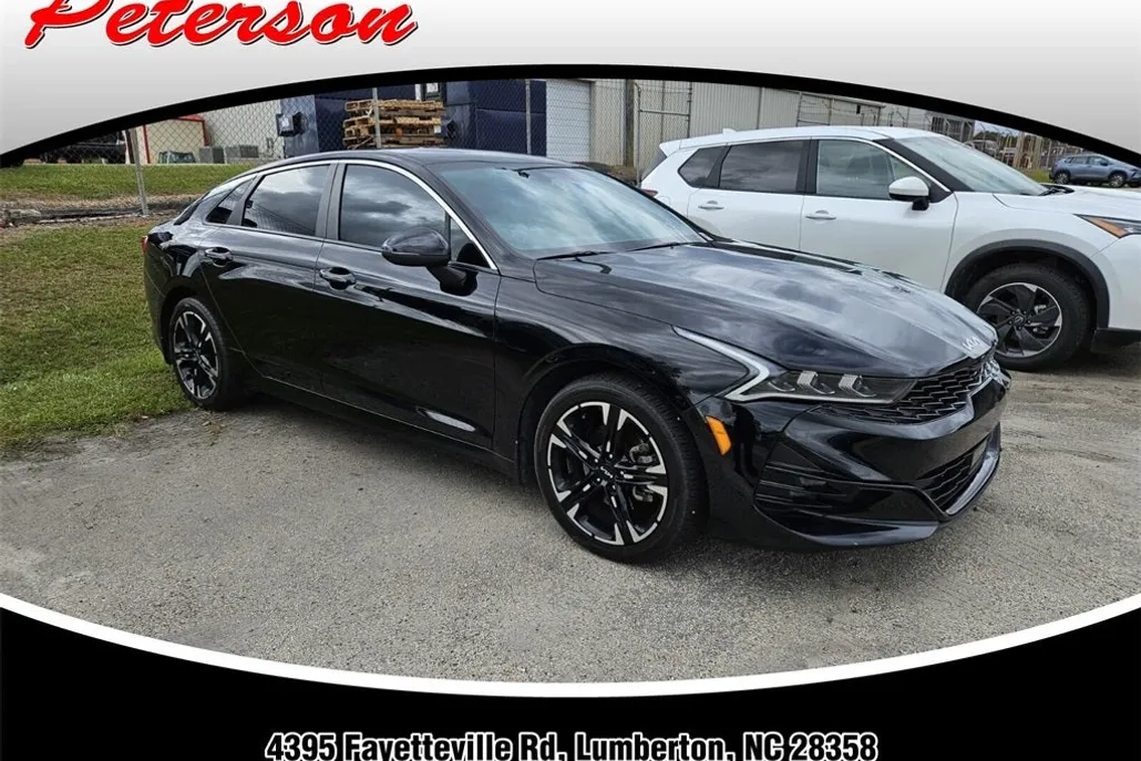 2024 Kia K5 GT-Line photo 1