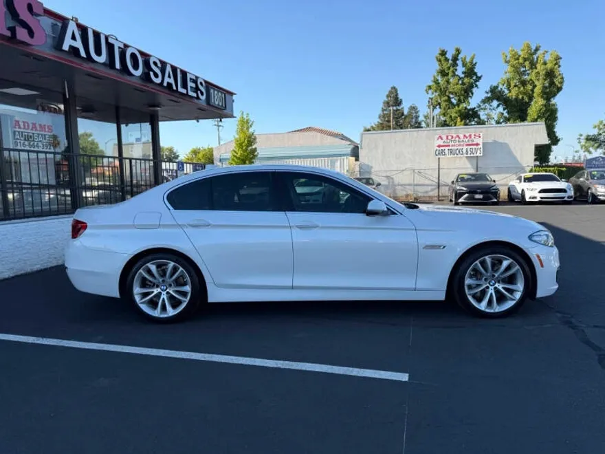 2016 Bmw 535i 5-Series photo 1