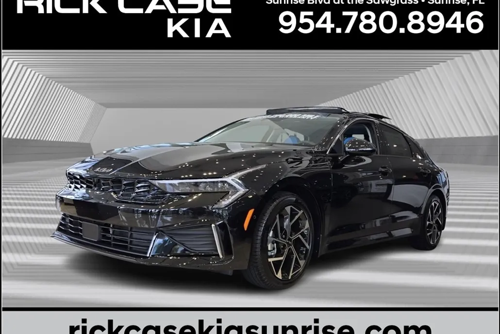 2025 Kia K5 EX photo 1