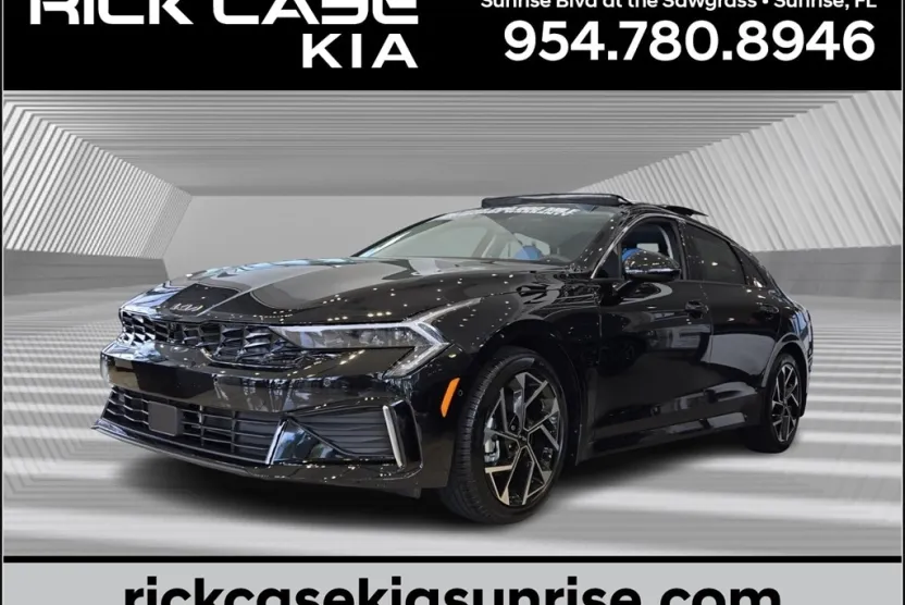 2025 Kia K5 EX photo 1