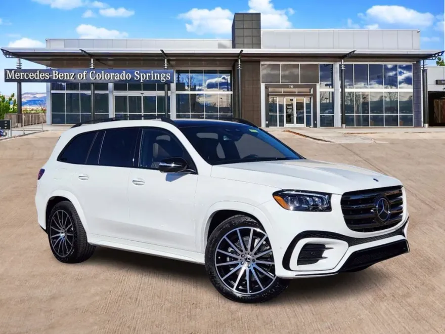 2025 Mercedes Benz GLS 450 photo 1