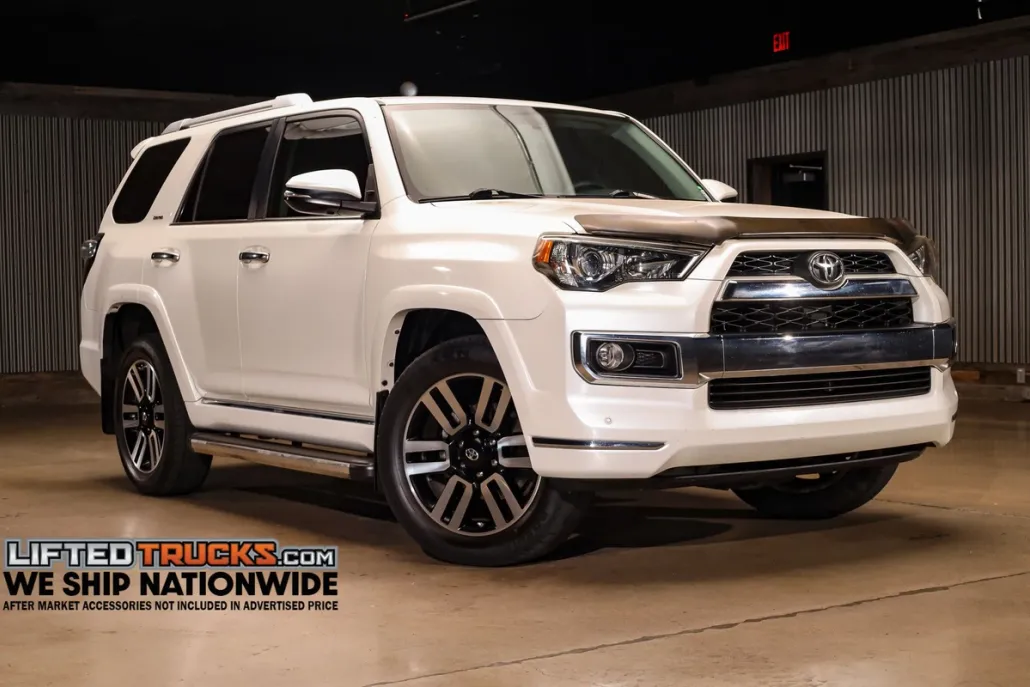 2015 Toyota 4Runner Limited photo 1