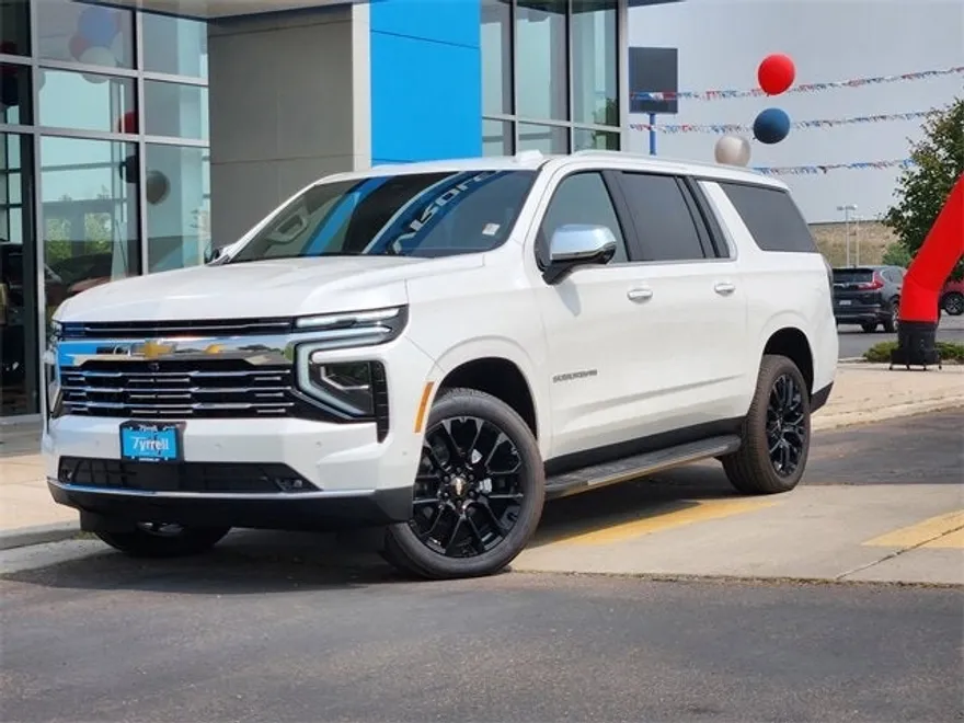 2025 Chevrolet Suburban Premier photo 1