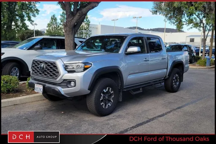 2022 Toyota Tacoma TRD photo 1