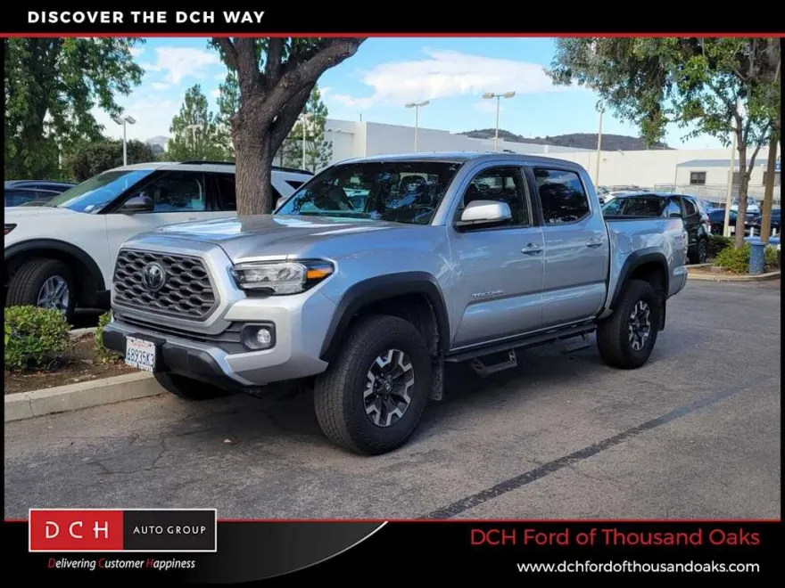 2022 Toyota Tacoma TRD photo 1