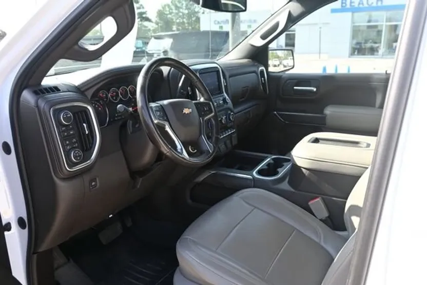 2020 Chevrolet Silverado 1500 LTZ photo 1