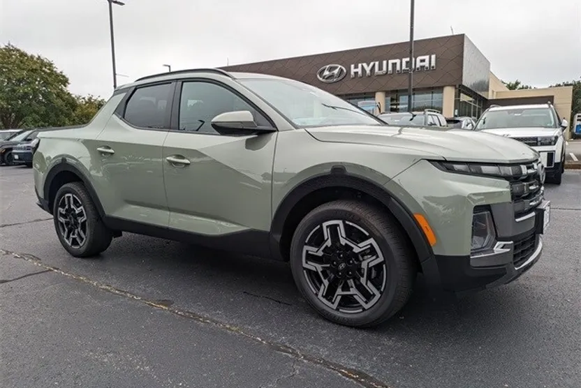 2025 Hyundai Santa Cruz Limited photo 1