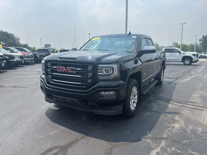 2016 Gmc Sierra 1500 SLE photo 1