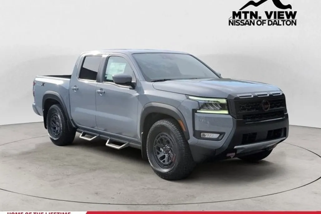 2025 Nissan Frontier PRO-X photo 1