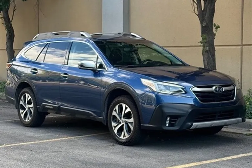 2021 Subaru Outback Touring XT photo 1