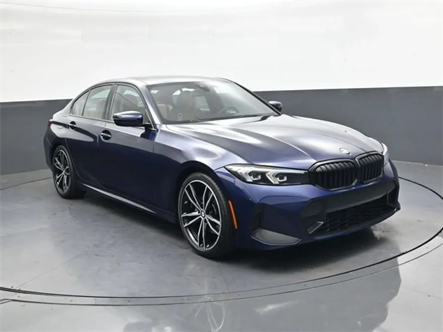 2023 Bmw 330i photo 1