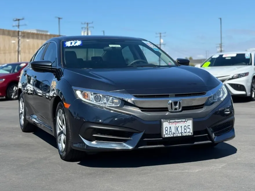 2017 Honda Civic LX photo 1
