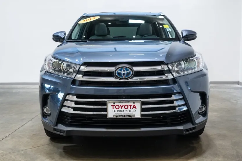 2019 Toyota Highlander Hybrid Limited Platinum photo 1