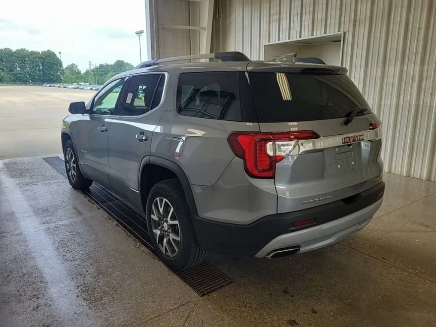 2023 Gmc Acadia SLE photo 1