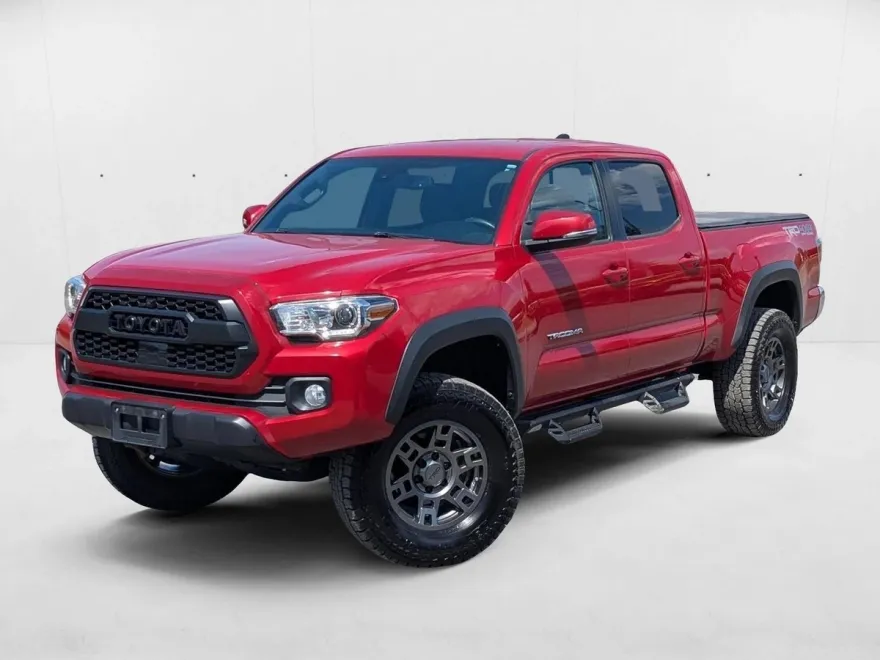 2021 Toyota Tacoma TRD V6 photo 1
