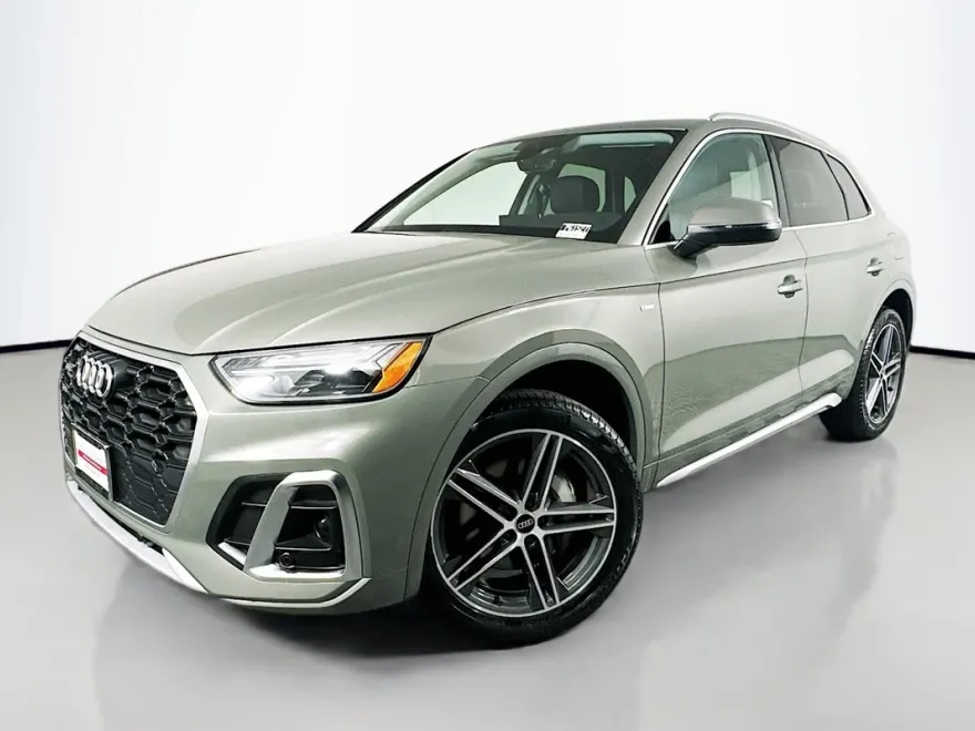 2023 Audi Q5 S line Premium photo 1