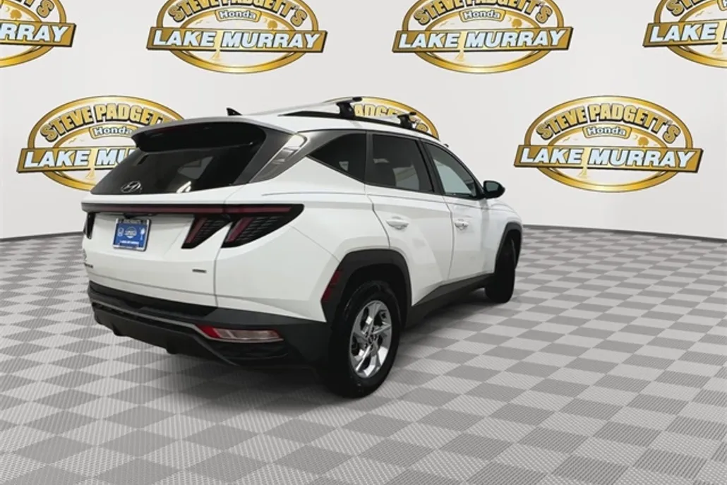 2022 Hyundai Tucson SEL photo 1