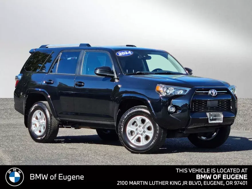 2024 Toyota 4Runner SR5 photo 1