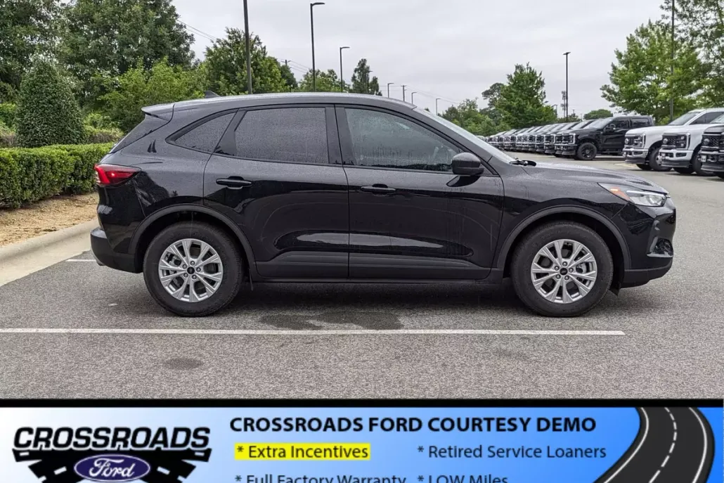 2025 Ford Escape Active photo 1