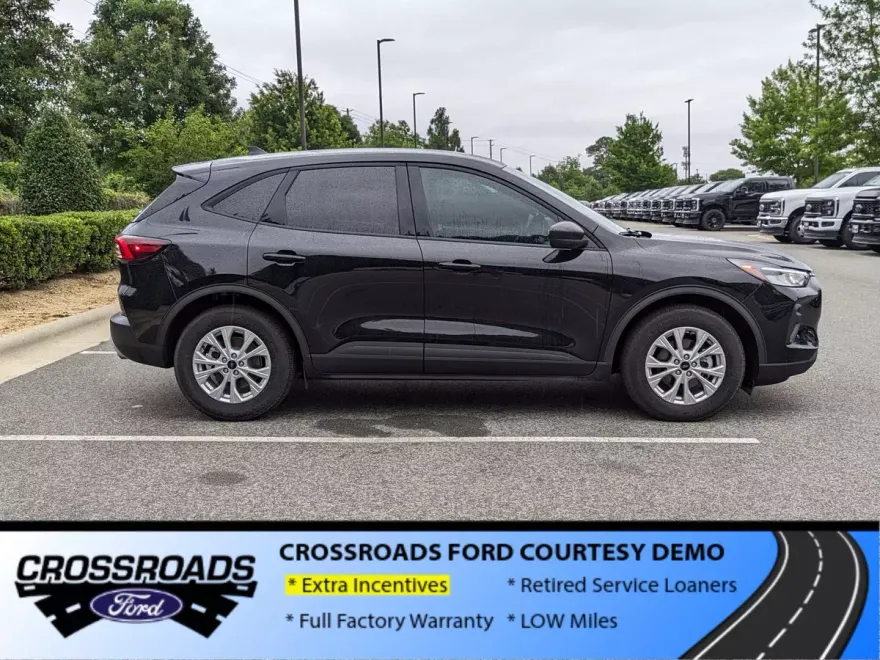 2025 Ford Escape Active photo 1