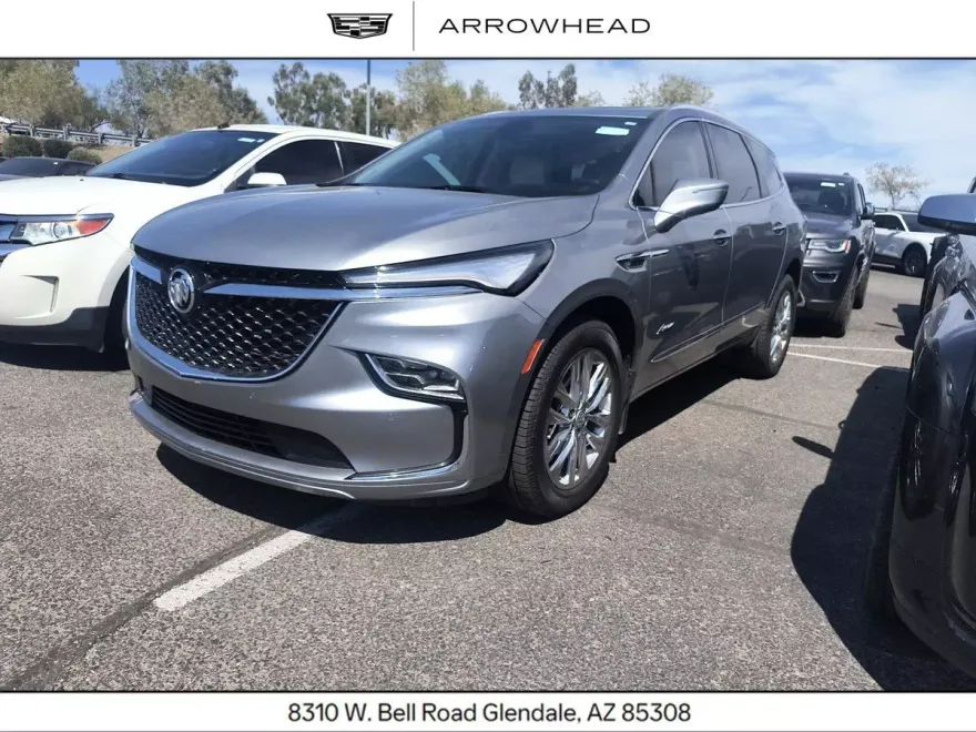 2023 Buick Enclave Avenir photo 1
