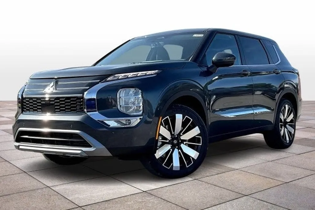 2025 Mitsubishi Outlander SE S-AWC photo 1
