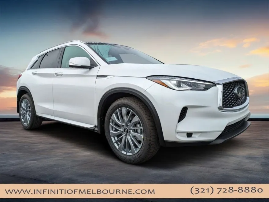 2025 Infiniti QX50 Luxe AWD photo 1