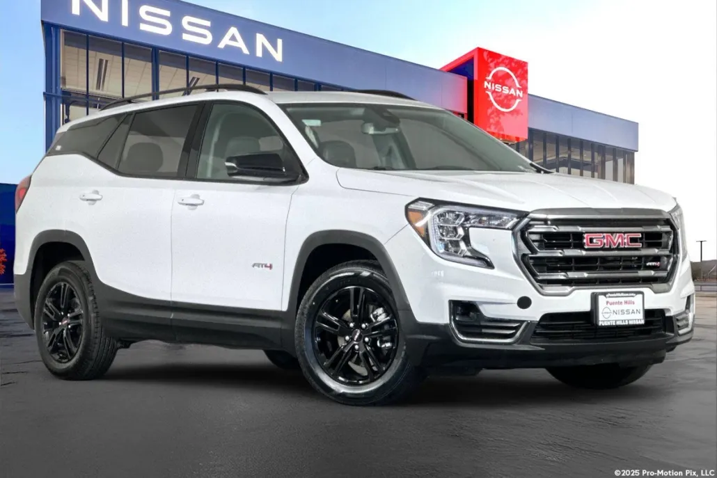 2023 Gmc Terrain AT4 photo 1