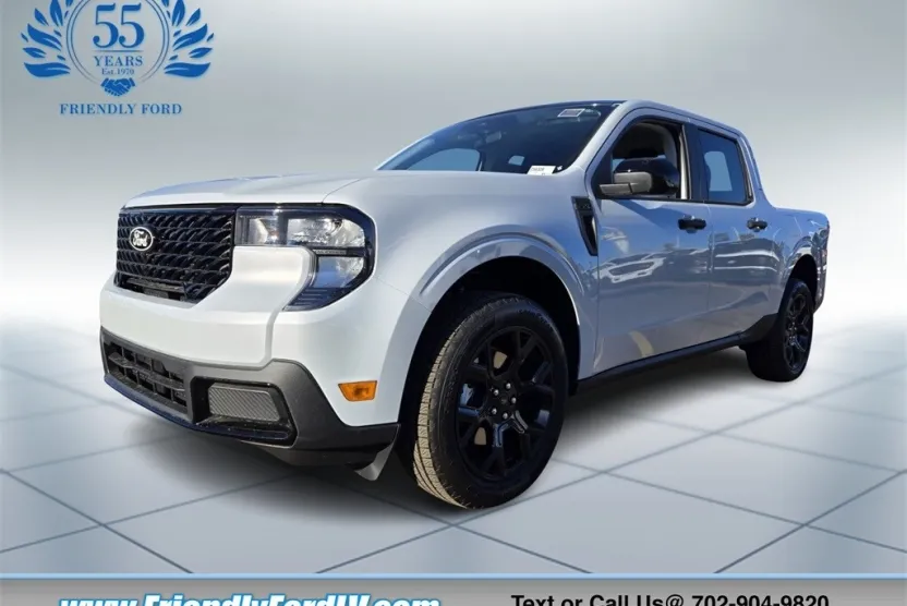 2025 Ford Maverick XLT photo 1