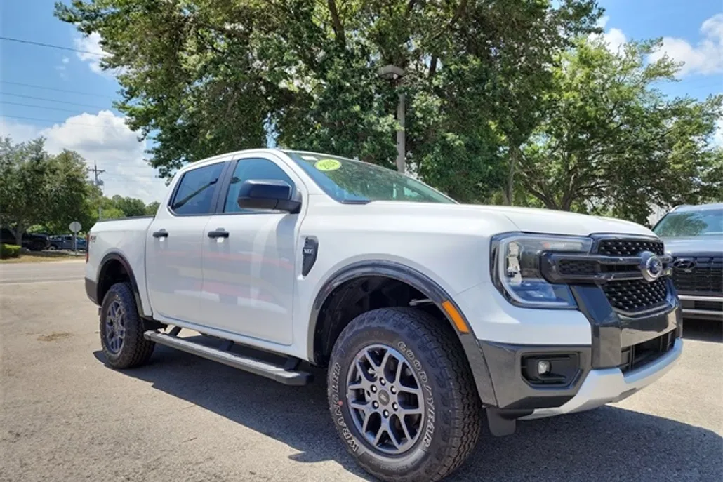 2024 Ford Ranger XLT photo 1