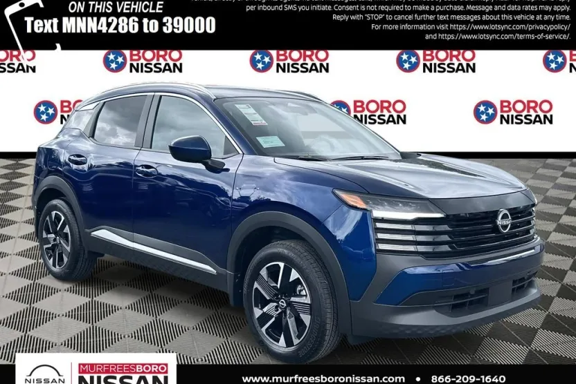 2025 Nissan Kicks SV photo 1