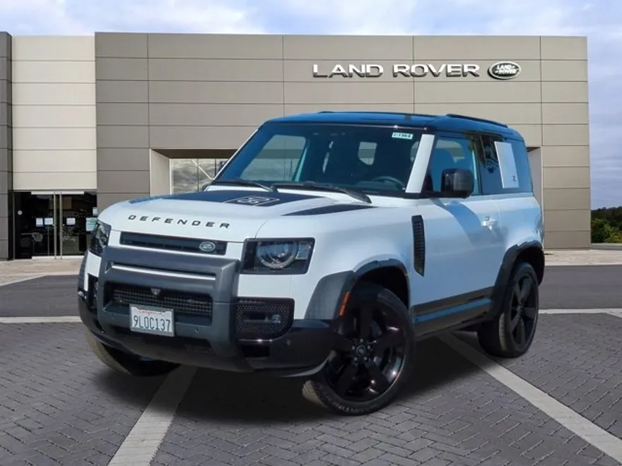 2023 Land Rover Defender 90 X-Dynamic SE photo 1