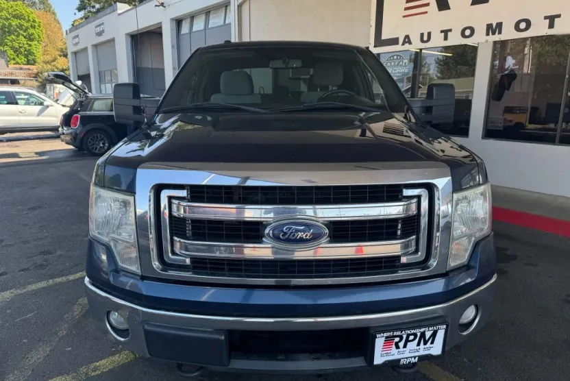 2013 Ford F-150 photo 1
