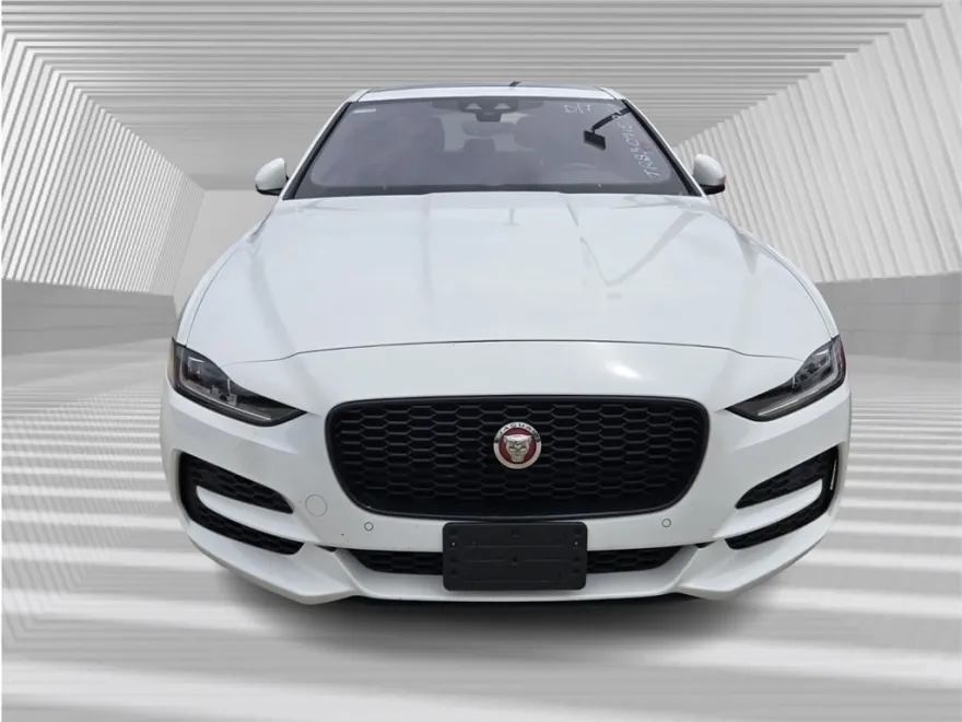 2020 Jaguar XE S photo 1