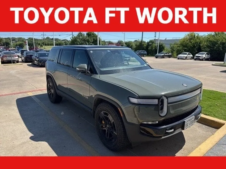 2023 Rivian R1S Launch Edition photo 1