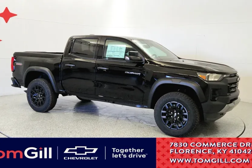 2026 Chevrolet Colorado Trail Boss photo 1