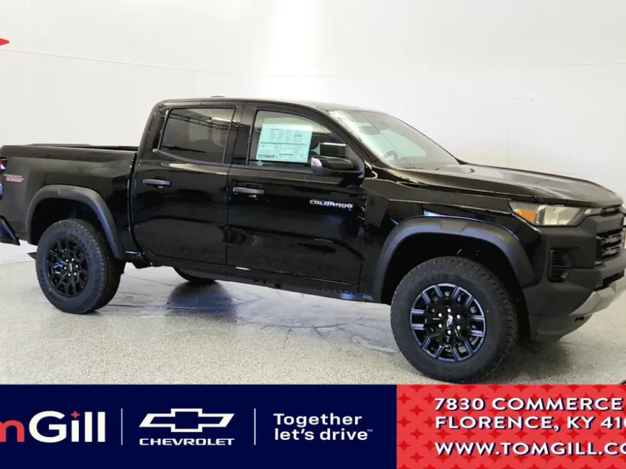 2026 Chevrolet Colorado Trail Boss photo 1