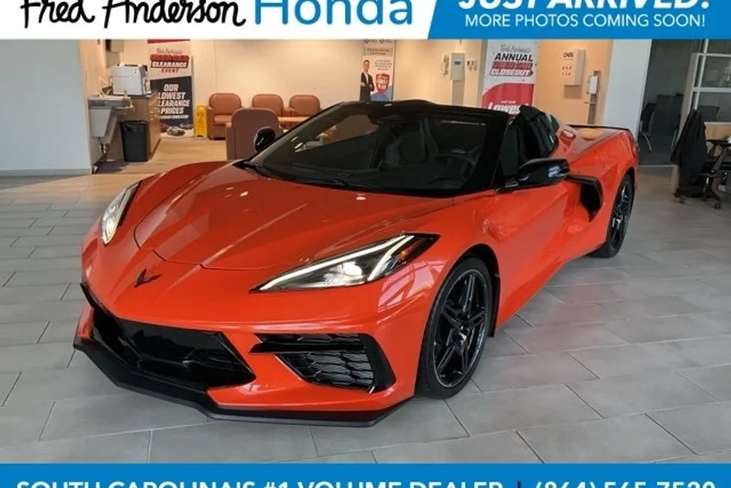 2025 Chevrolet Corvette Stingray 1LT photo 1
