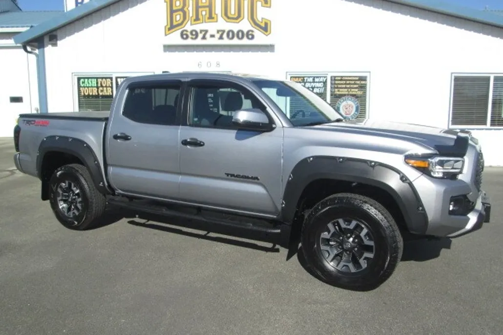 2021 Toyota Tacoma TRD photo 1
