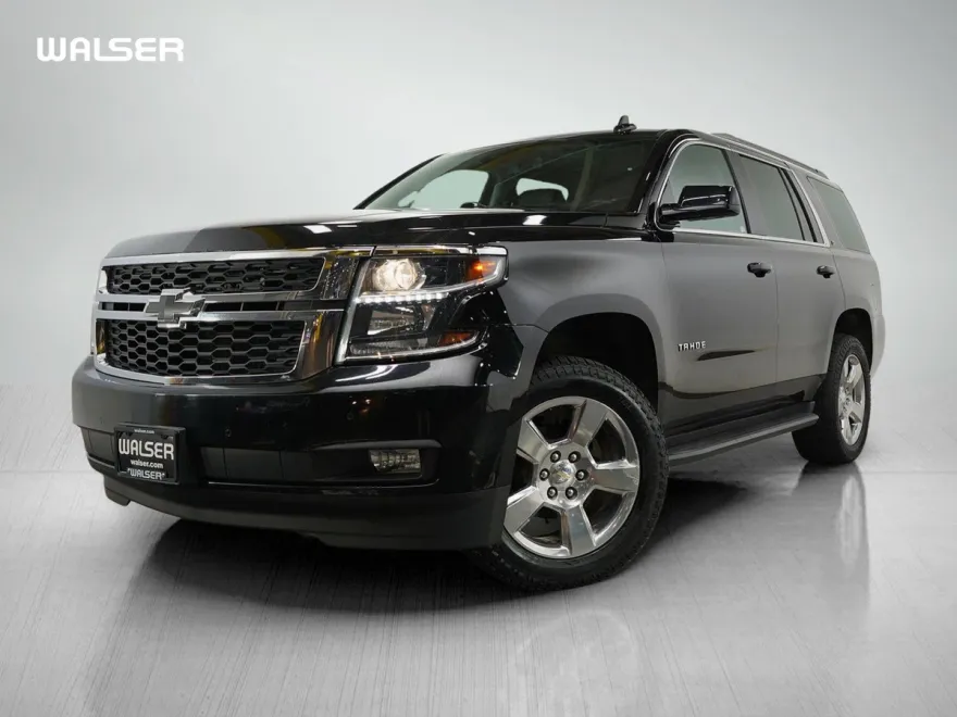 2016 Chevrolet Tahoe LT photo 1