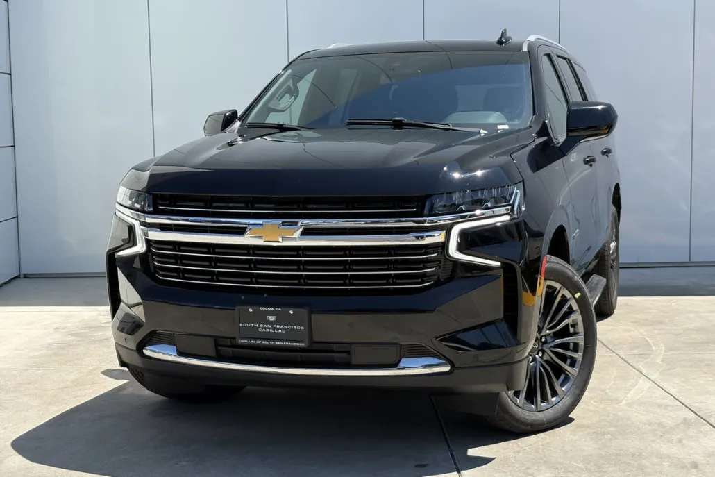 2022 Chevrolet Tahoe LT photo 1