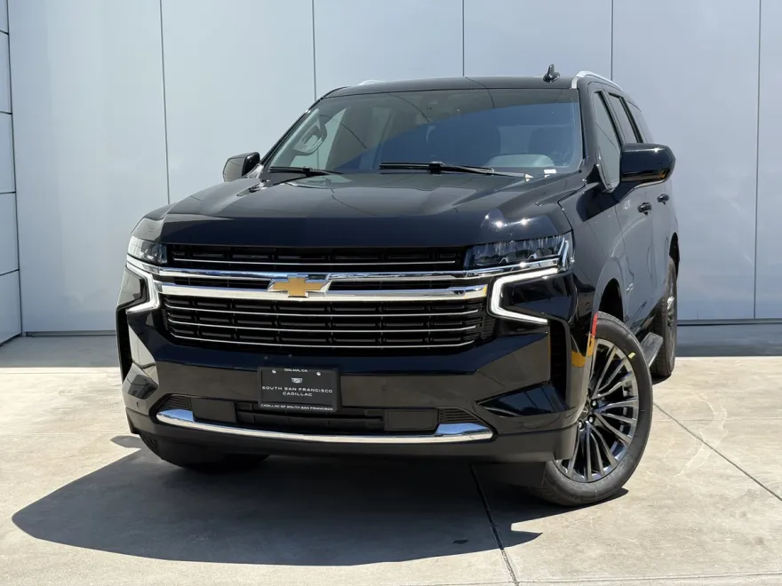 2022 Chevrolet Tahoe LT photo 1