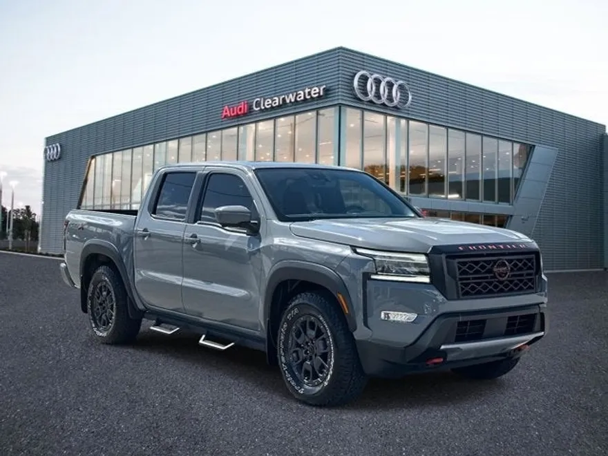 2024 Nissan Frontier PRO-X Crew Cab photo 1