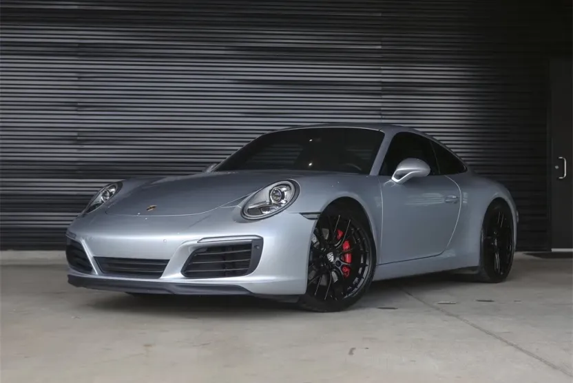 2017 Porsche 911 S photo 1